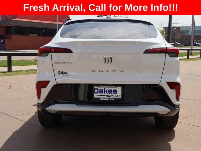 Certified 2025 Buick Envista Sport Touring image 5