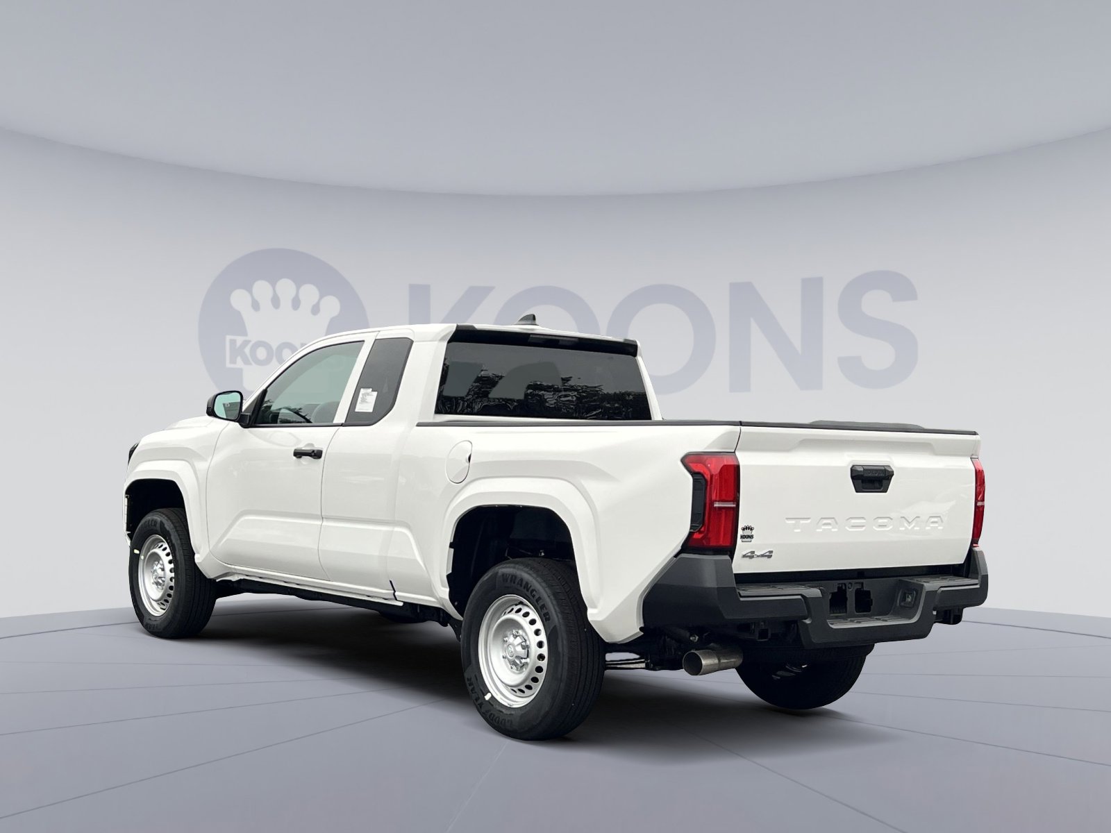 New 2025 Toyota Tacoma SR image 4