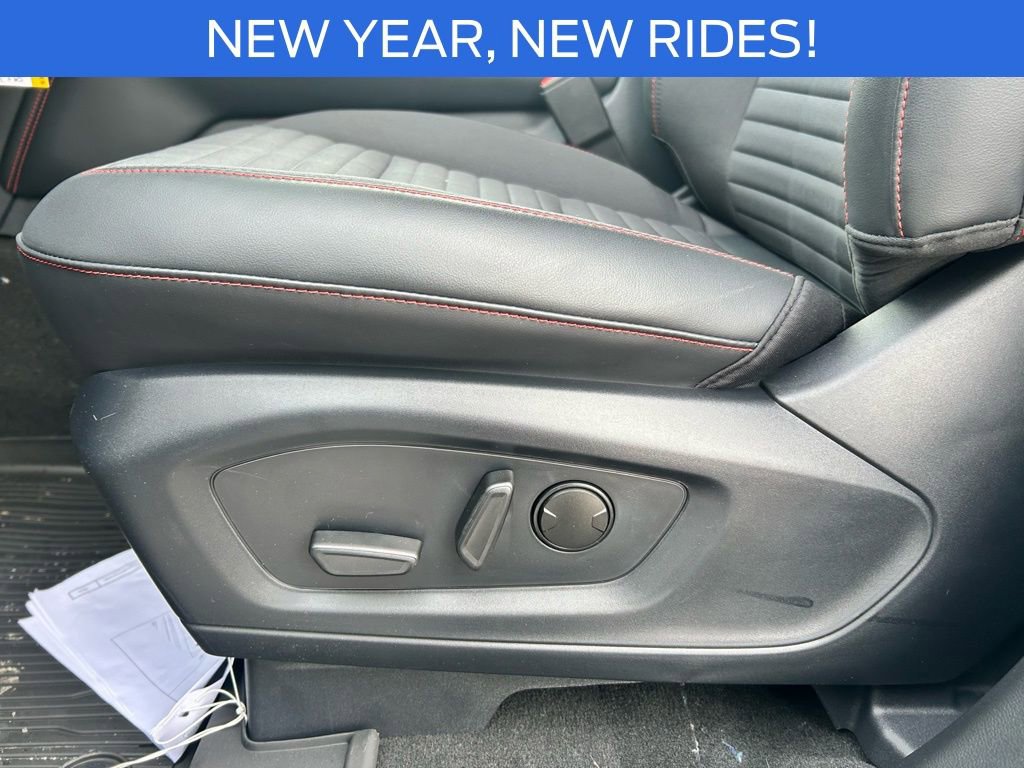 New 2026 Ford Explorer ST-Line w/ ST-Line Street Pack AWD/4WD image 16