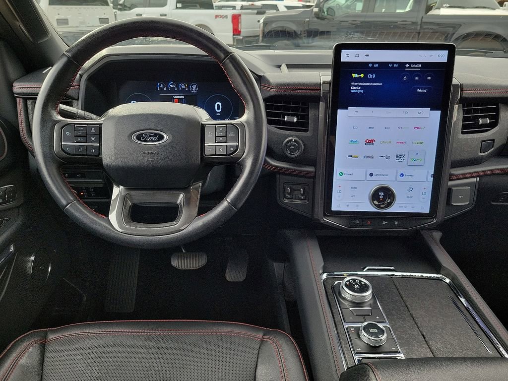 Used 2024 Ford Expedition Max Limited AWD/4WD image 17
