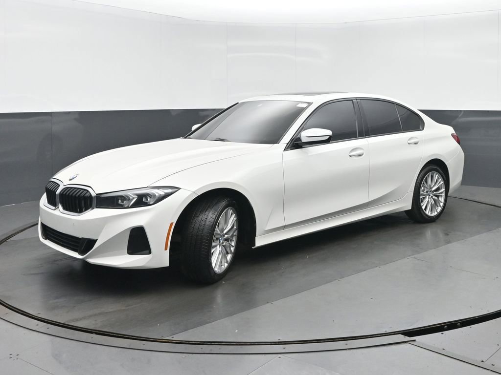 Used 2023 BMW 330i xDrive Sedan w/ Driving Assistance Package AWD/4WD image 7