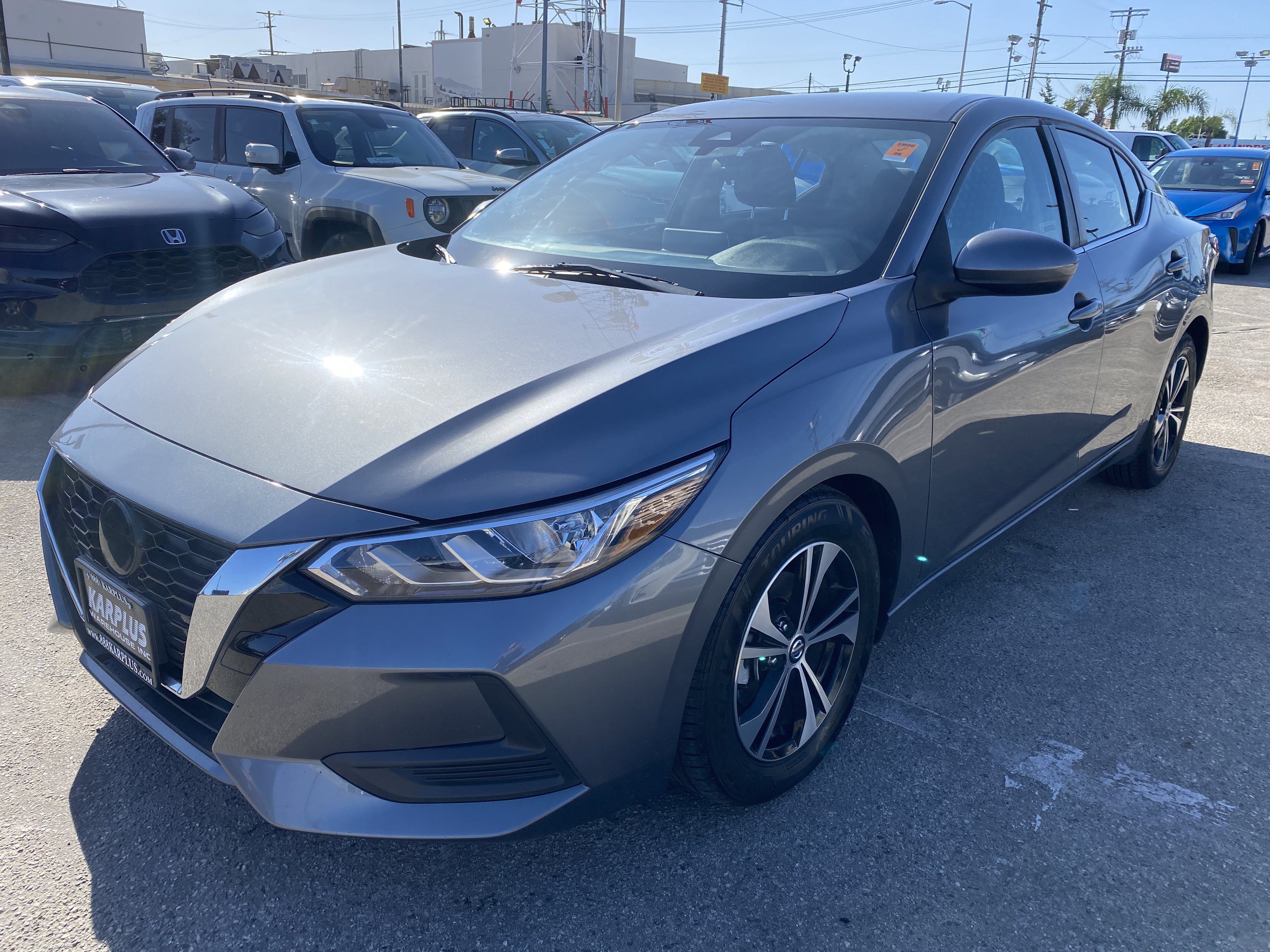Used 2022 Nissan Sentra SV w/ Trunk Package FWD image 2