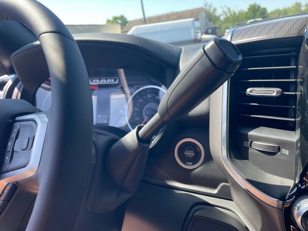 New 2026 RAM 2500 Big Horn AWD/4WD image 24