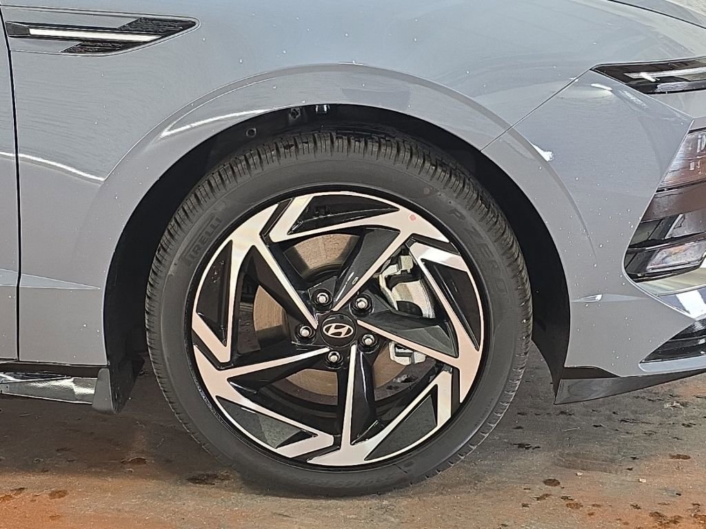 New 2026 Hyundai Sonata SEL FWD image 8
