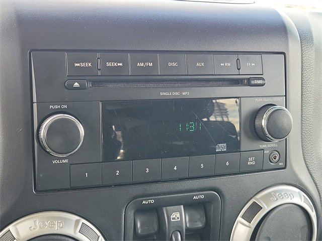 Used 2011 Jeep Wrangler Unlimited Sahara w/ Dual Top Group image 15