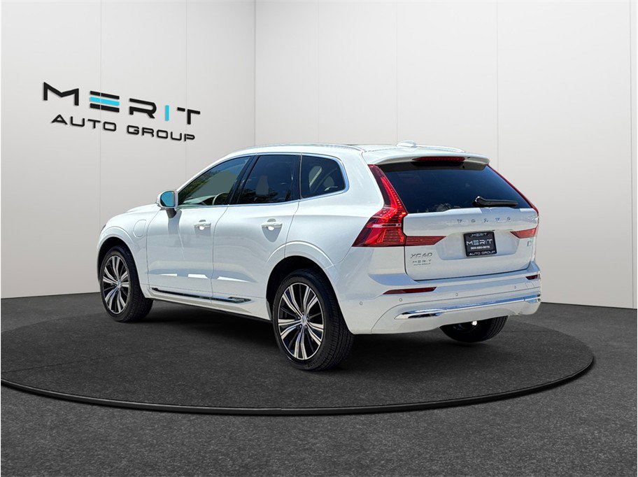Used 2023 Volvo XC60 T8 Plus w/ Climate Package AWD/4WD image 7