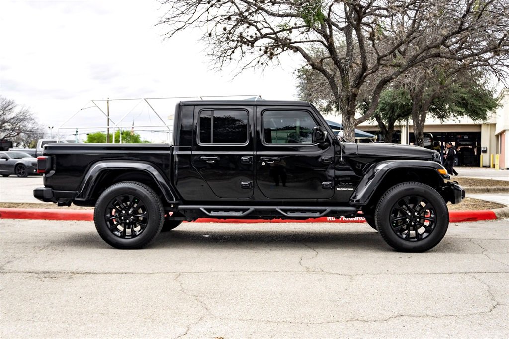 Used 2021 Jeep Gladiator Overland image 4