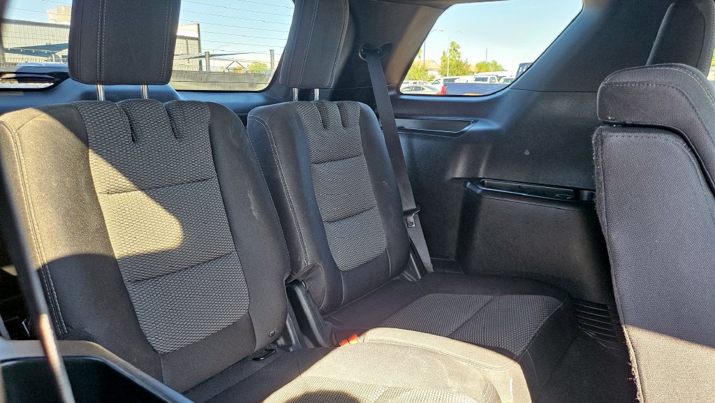 Used 2018 Ford Explorer XLT FWD image 23