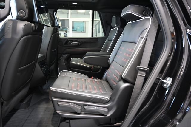 New 2026 GMC Yukon AT4 Ultimate w/ LPO, Floor Liner Package image 14
