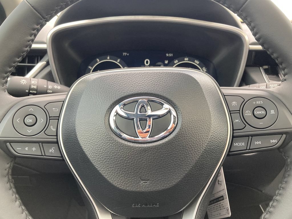 New 2026 Toyota Corolla Cross XLE w/ Convenience Package FWD image 17