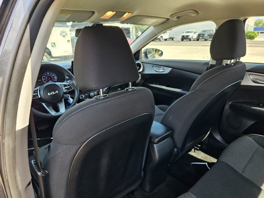 Used 2024 Kia Forte LXS FWD image 20