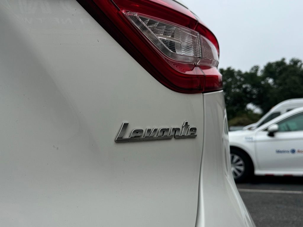 Used 2019 Maserati Levante image 17