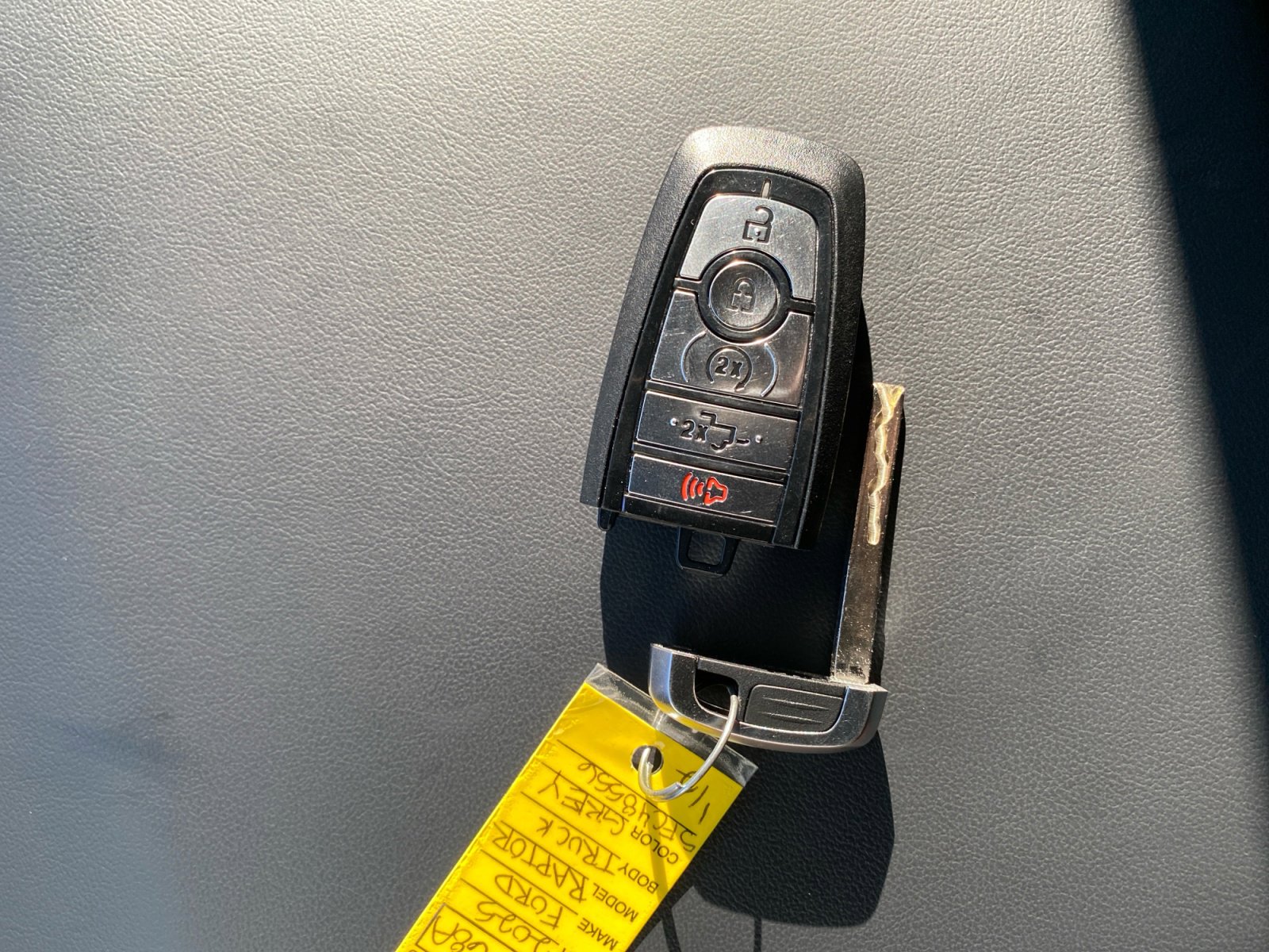 Used 2025 Ford F150 Raptor image 33