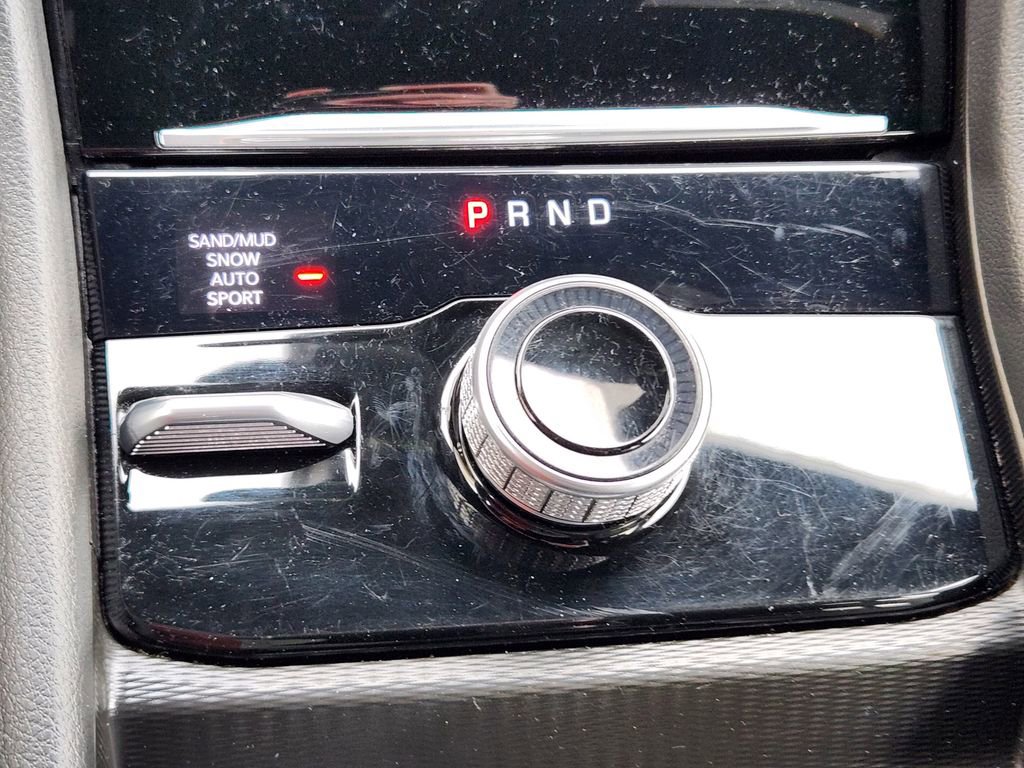 Used 2024 Jeep Grand Cherokee L Limited w/ Luxury Tech Group II image 23