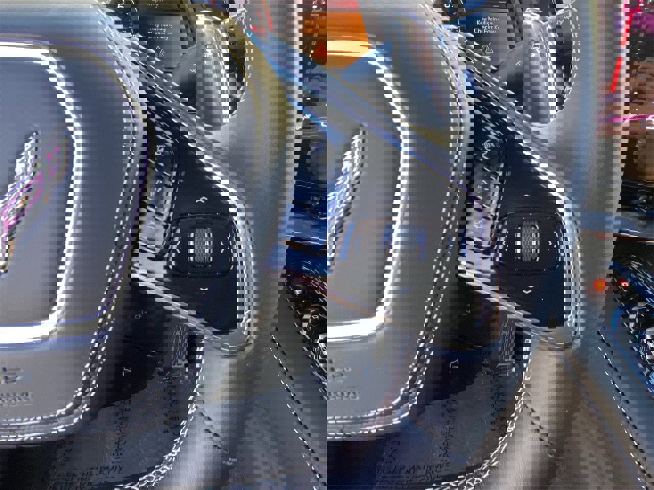 Used 2024 Chevrolet Corvette Stingray Premium Cpe w/ Z51 Performance Package image 20