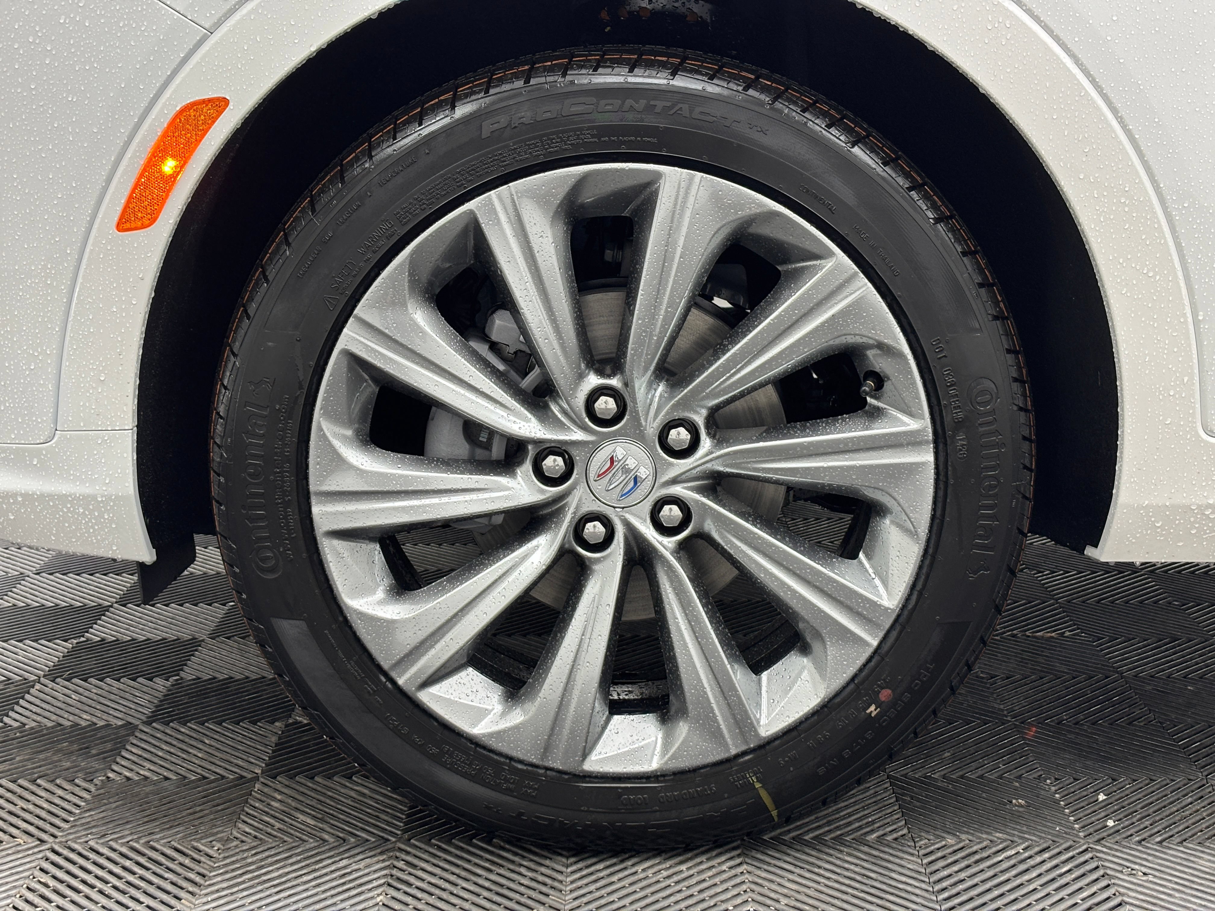 New 2026 Buick Envista Sport Touring FWD image 15