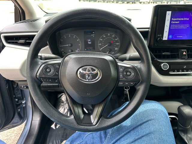 Used 2025 Toyota Corolla LE FWD image 36