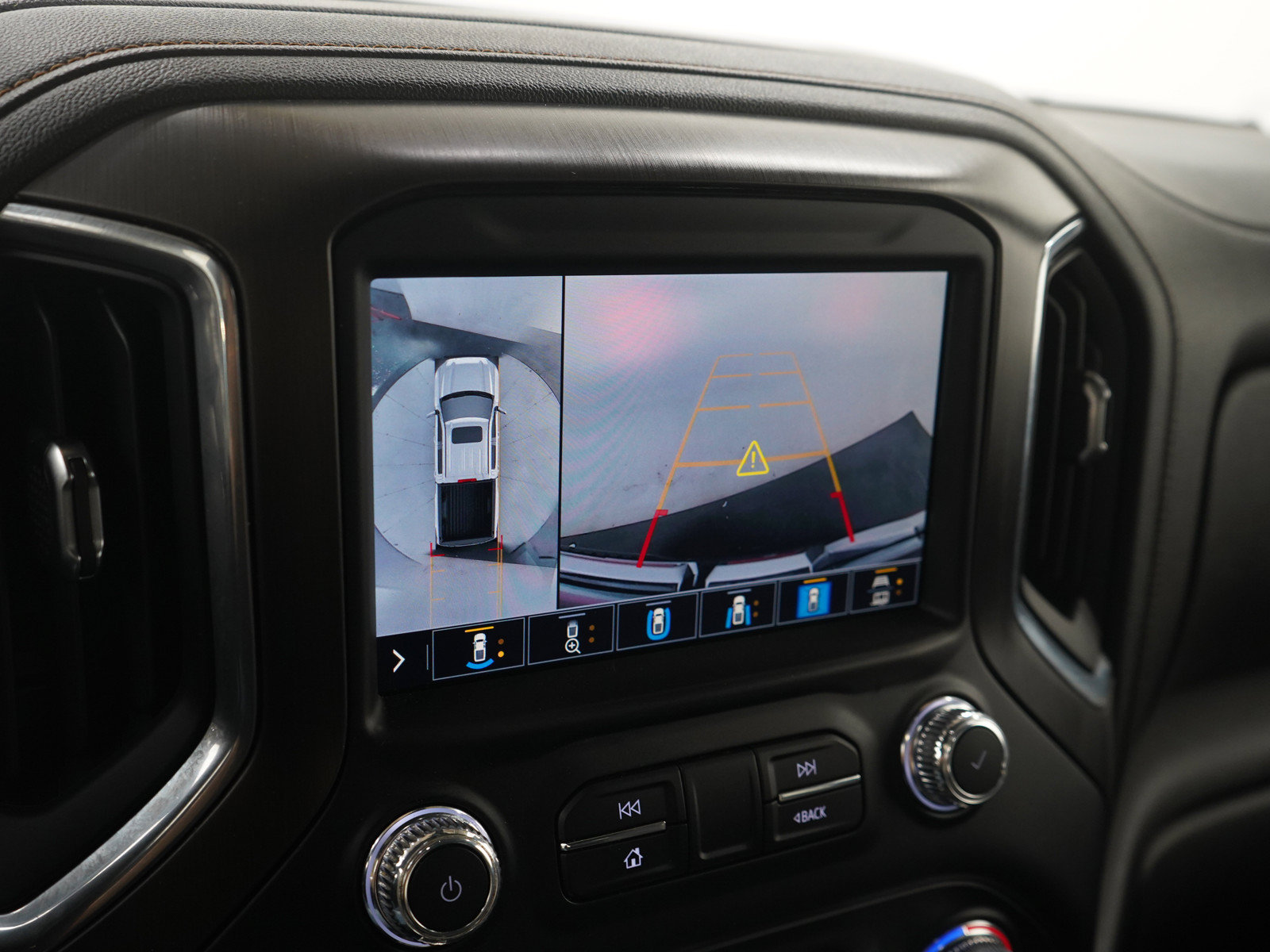 Used 2021 GMC Sierra 1500 AT4 w/ AT4 Value Package AWD/4WD image 20