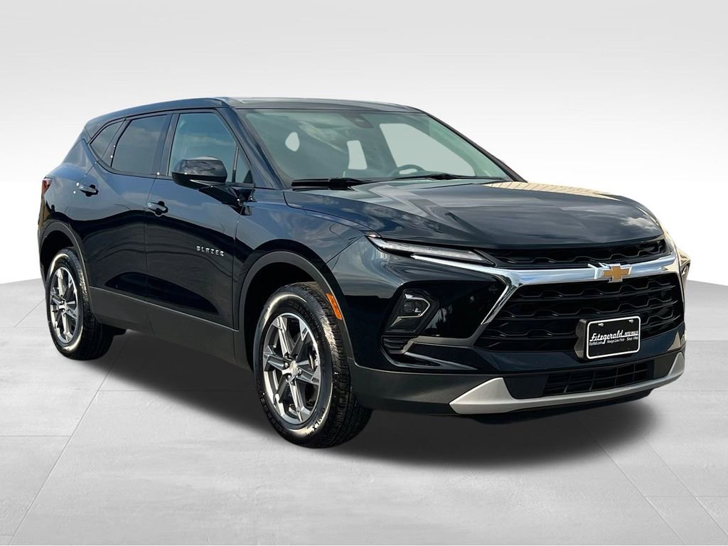 Used 2025 Chevrolet Blazer LT