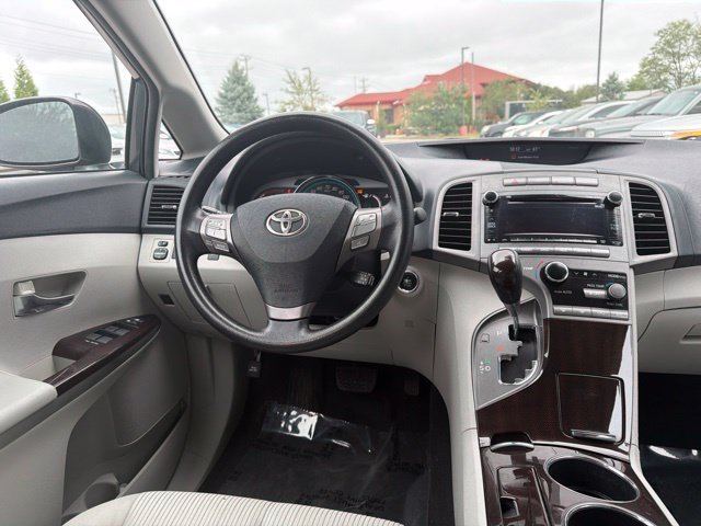 Used 2010 Toyota Venza AWD w/ Convenience Pkg image 8