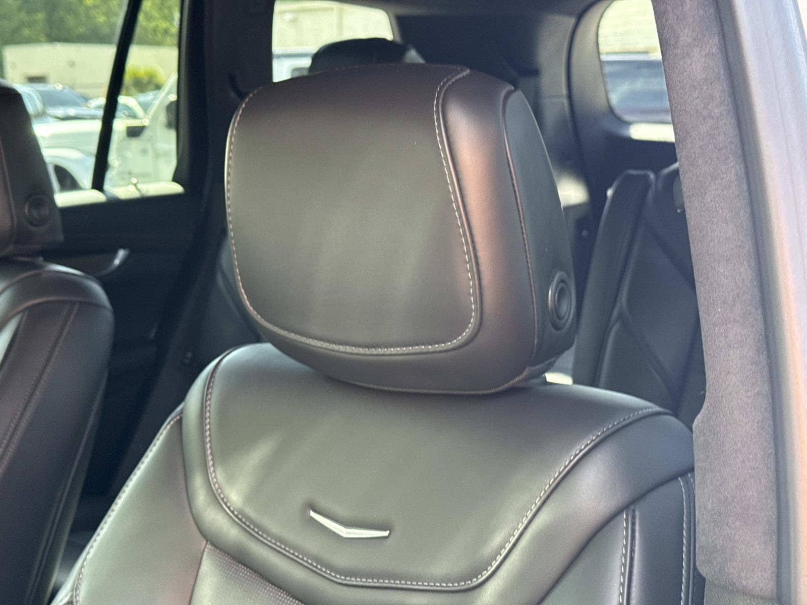 Used 2023 Cadillac XT6 Sport w/ Platinum Package AWD/4WD image 14