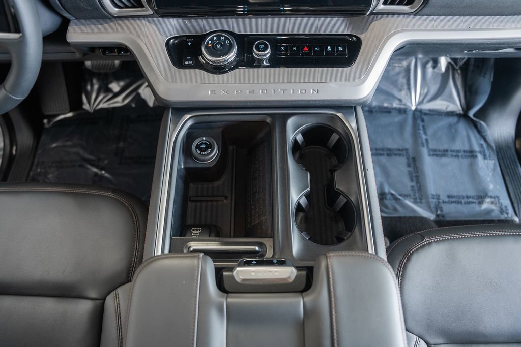 Used 2025 Ford Expedition Max Active image 34