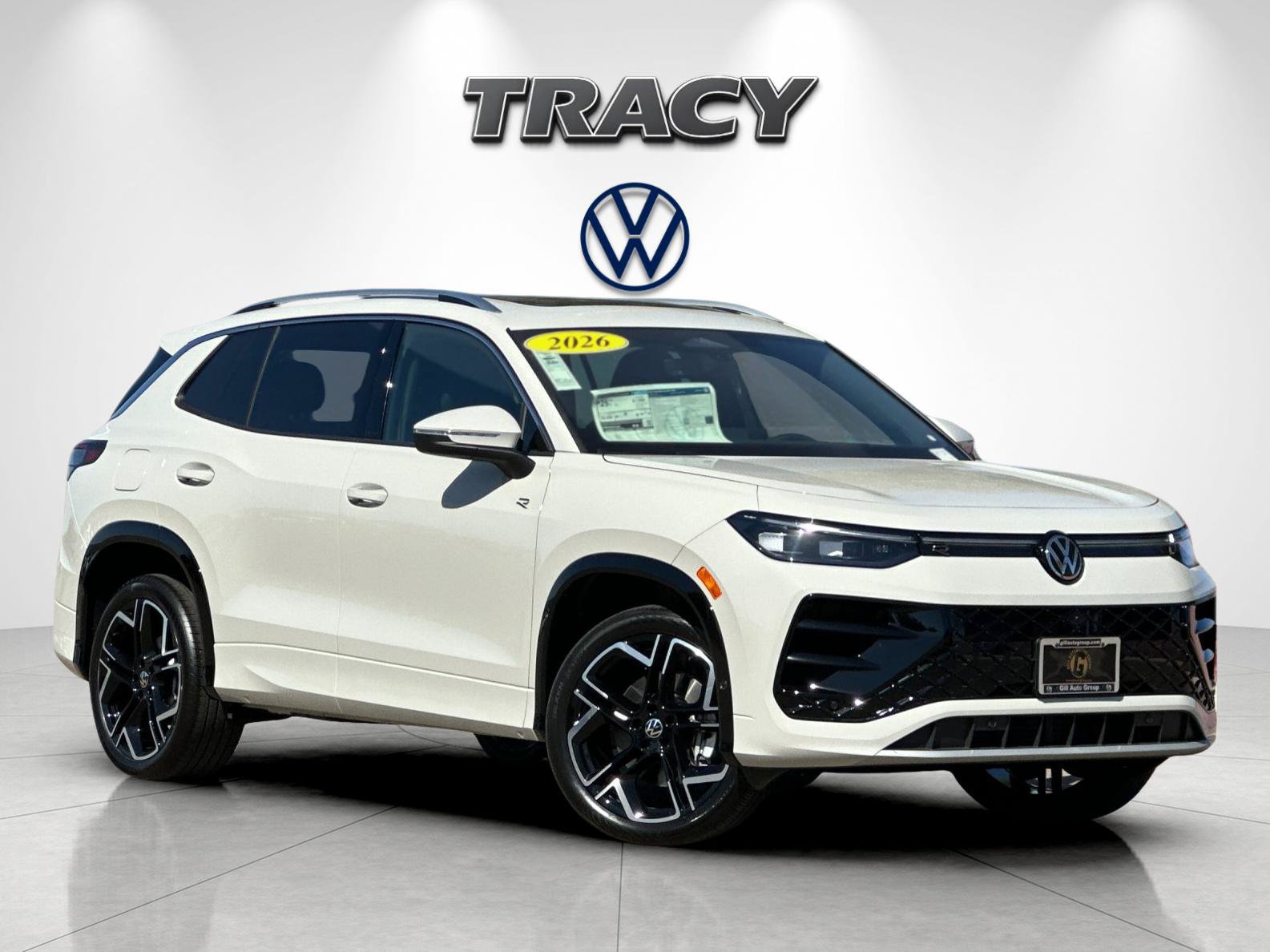 New 2026 Volkswagen Tiguan SEL R-Line AWD/4WD image 2