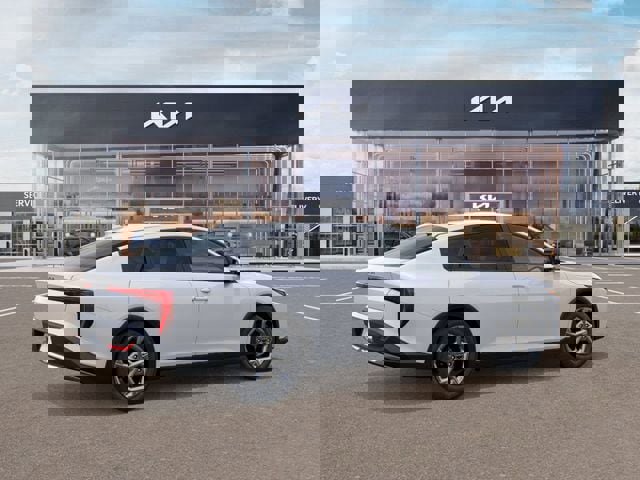 New 2026 Kia K4 LXS image 6