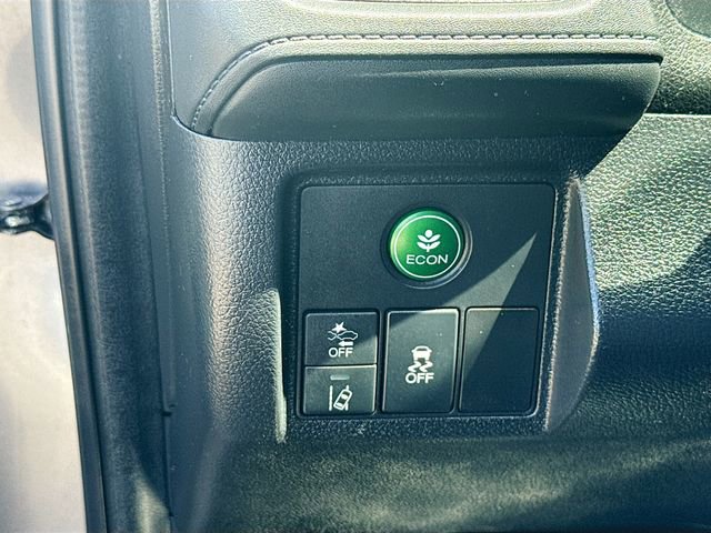 Used 2021 Honda HR-V EX-L image 10