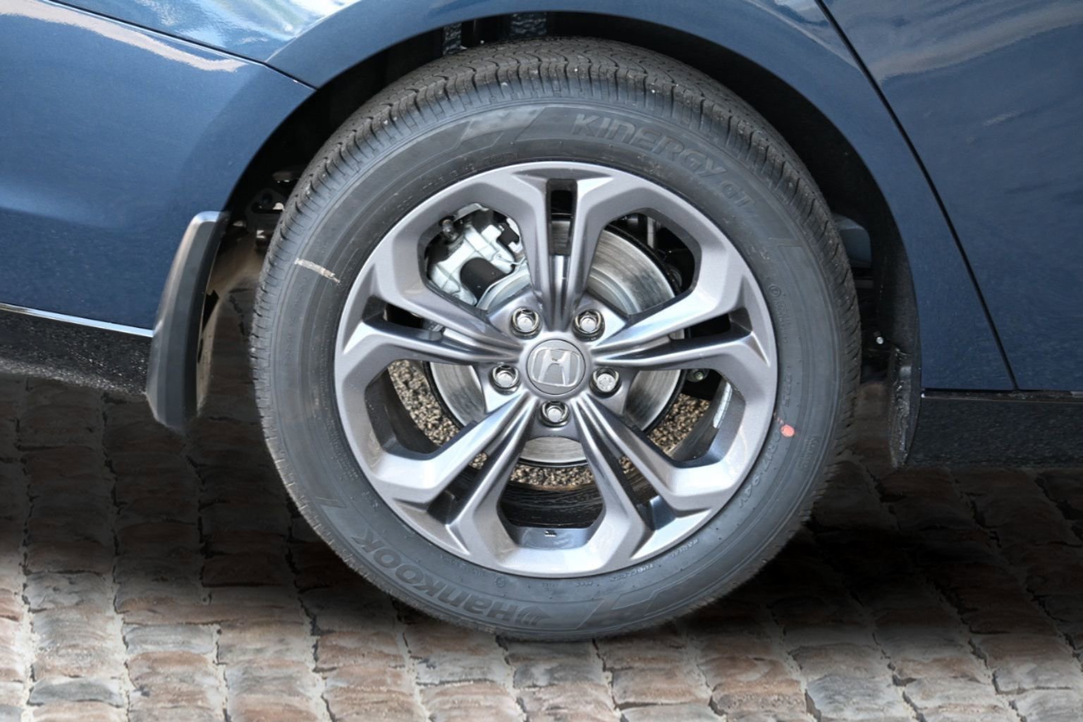 New 2026 Honda Accord EX-L image 35