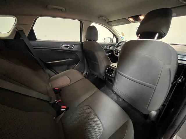 Used 2024 Kia Sportage LX image 12
