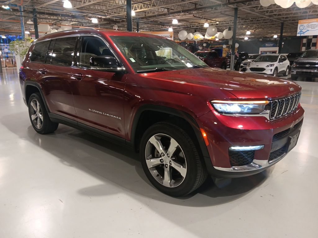 Used 2022 Jeep Grand Cherokee L Limited AWD/4WD image 4