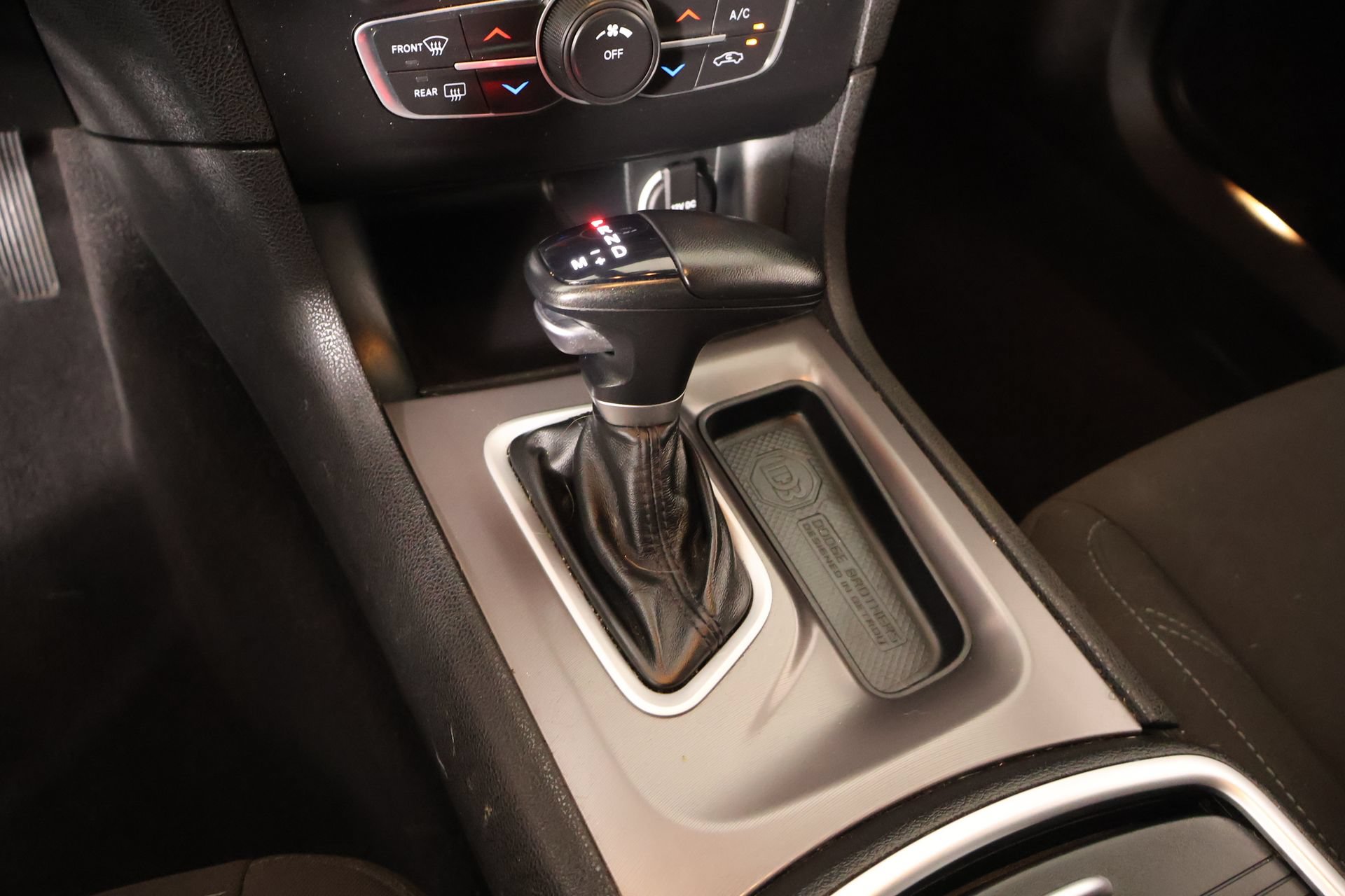 Used 2023 Dodge Charger SXT w/ Cold Weather Package RWD image 8