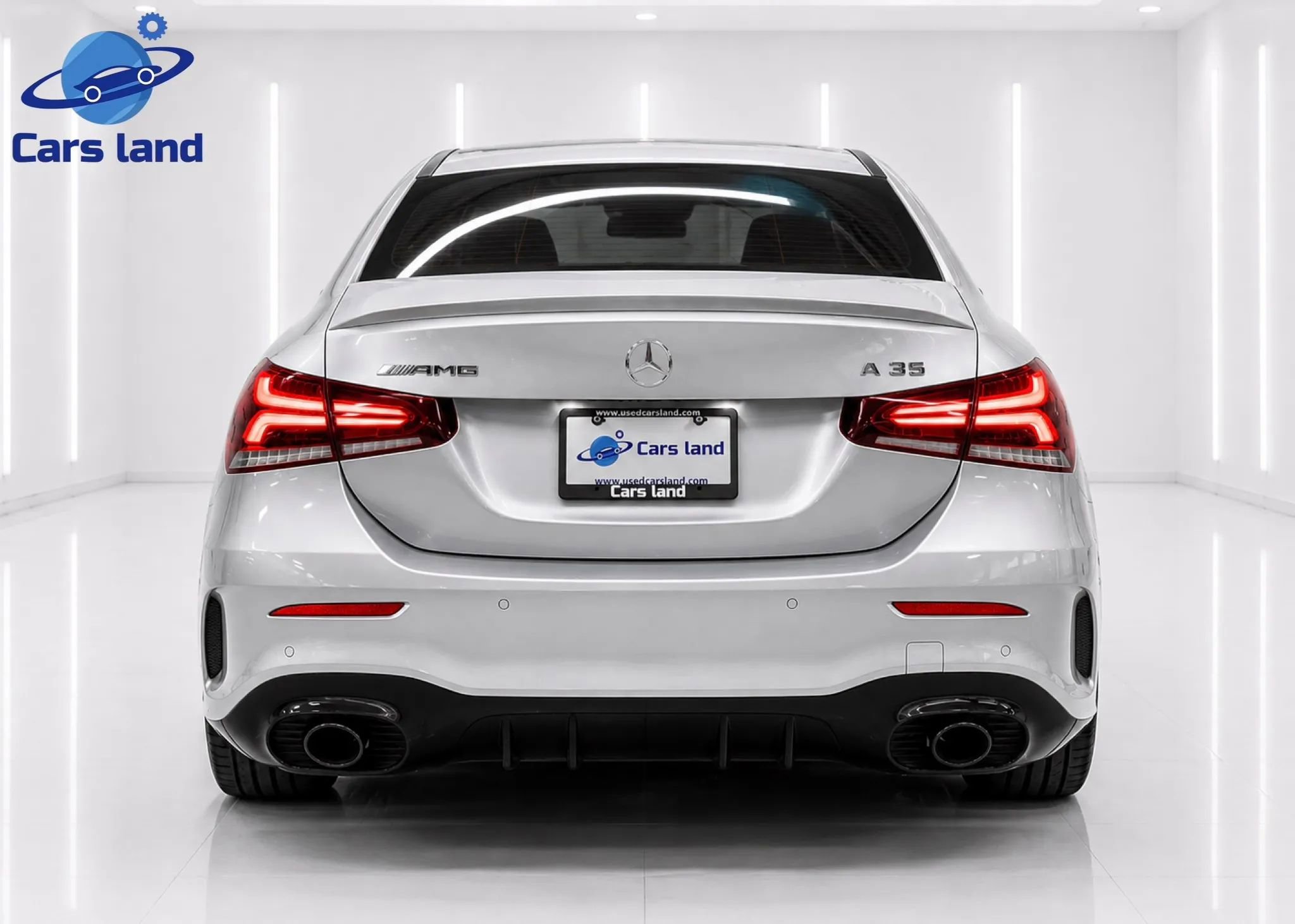 Used 2021 Mercedes-Benz A 35 AMG 4MATIC image 4
