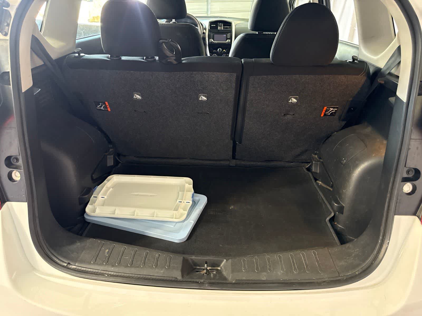 Used 2018 Nissan Versa Note SV FWD image 14