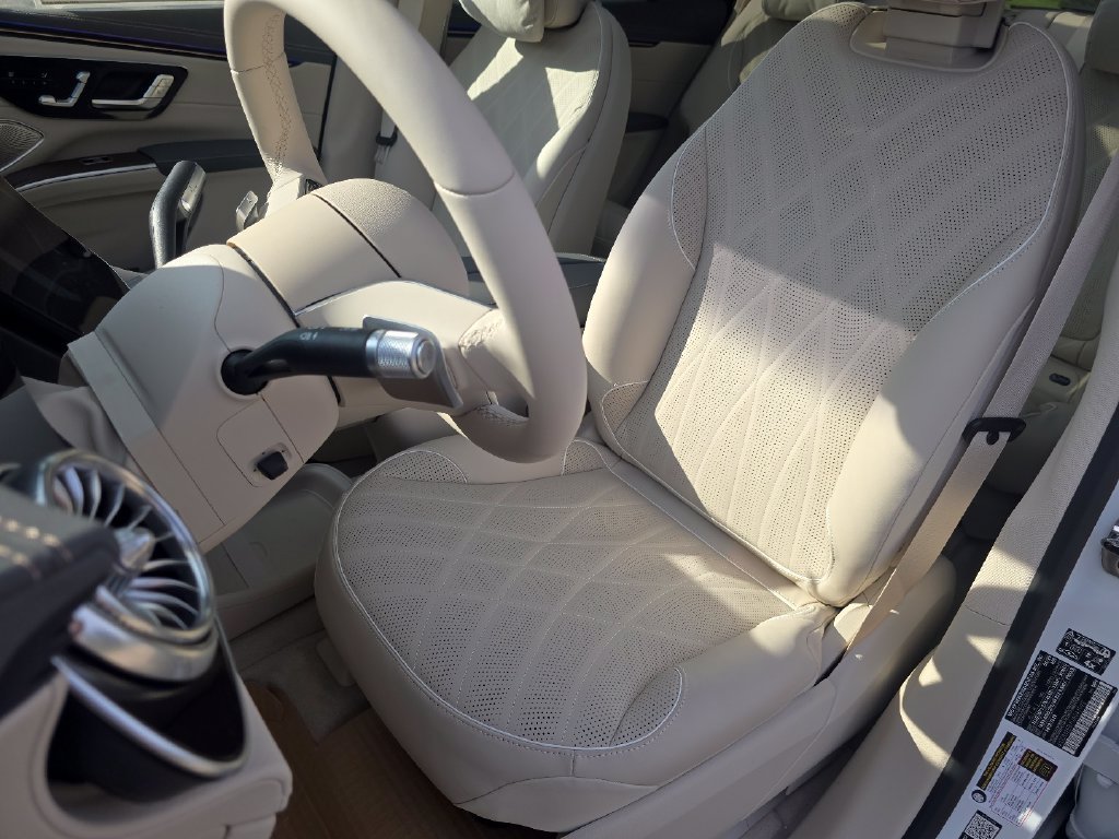 New 2027 Mercedes-Benz EQS 400 4MATIC SUV image 25