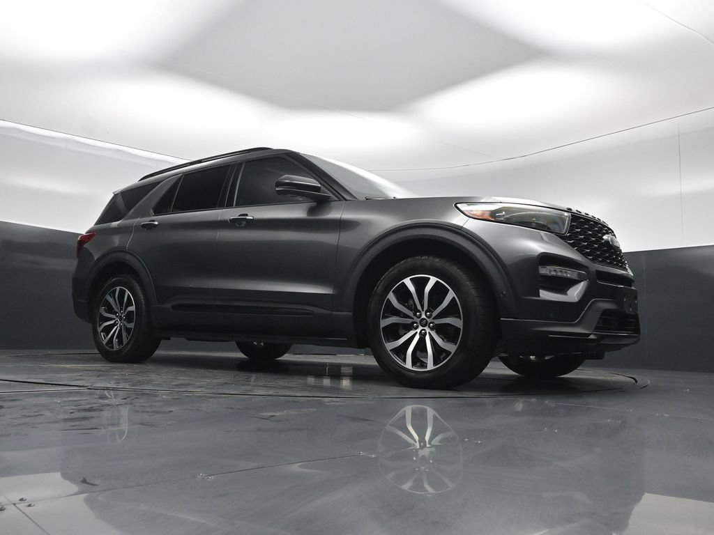Used 2020 Ford Explorer ST w/ Premium Technology Package AWD/4WD image 4