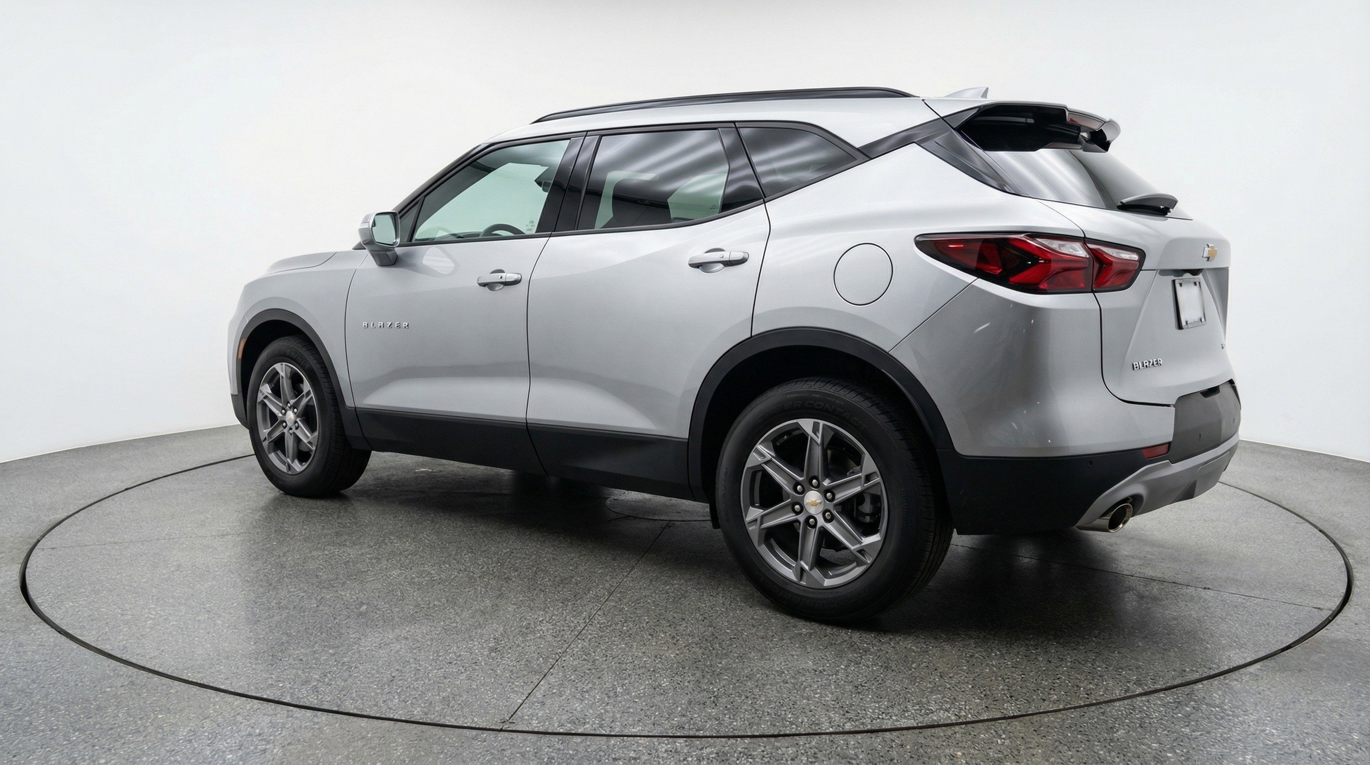 Used 2025 Chevrolet Blazer LT image 6