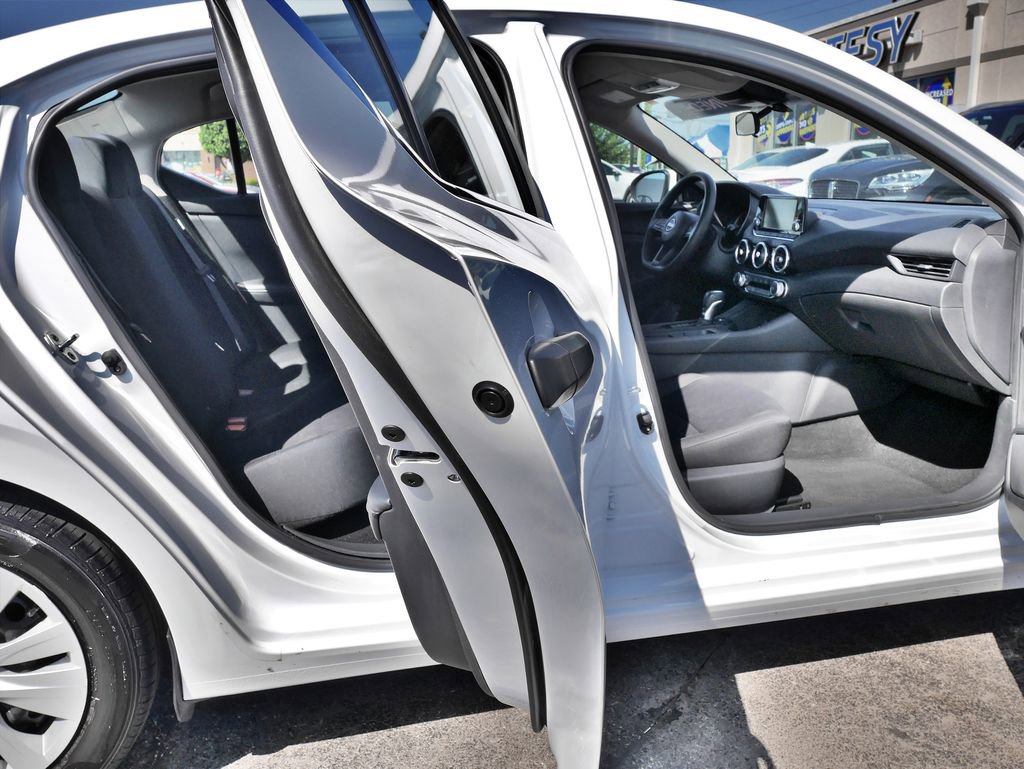 Used 2024 Nissan Sentra S FWD image 10