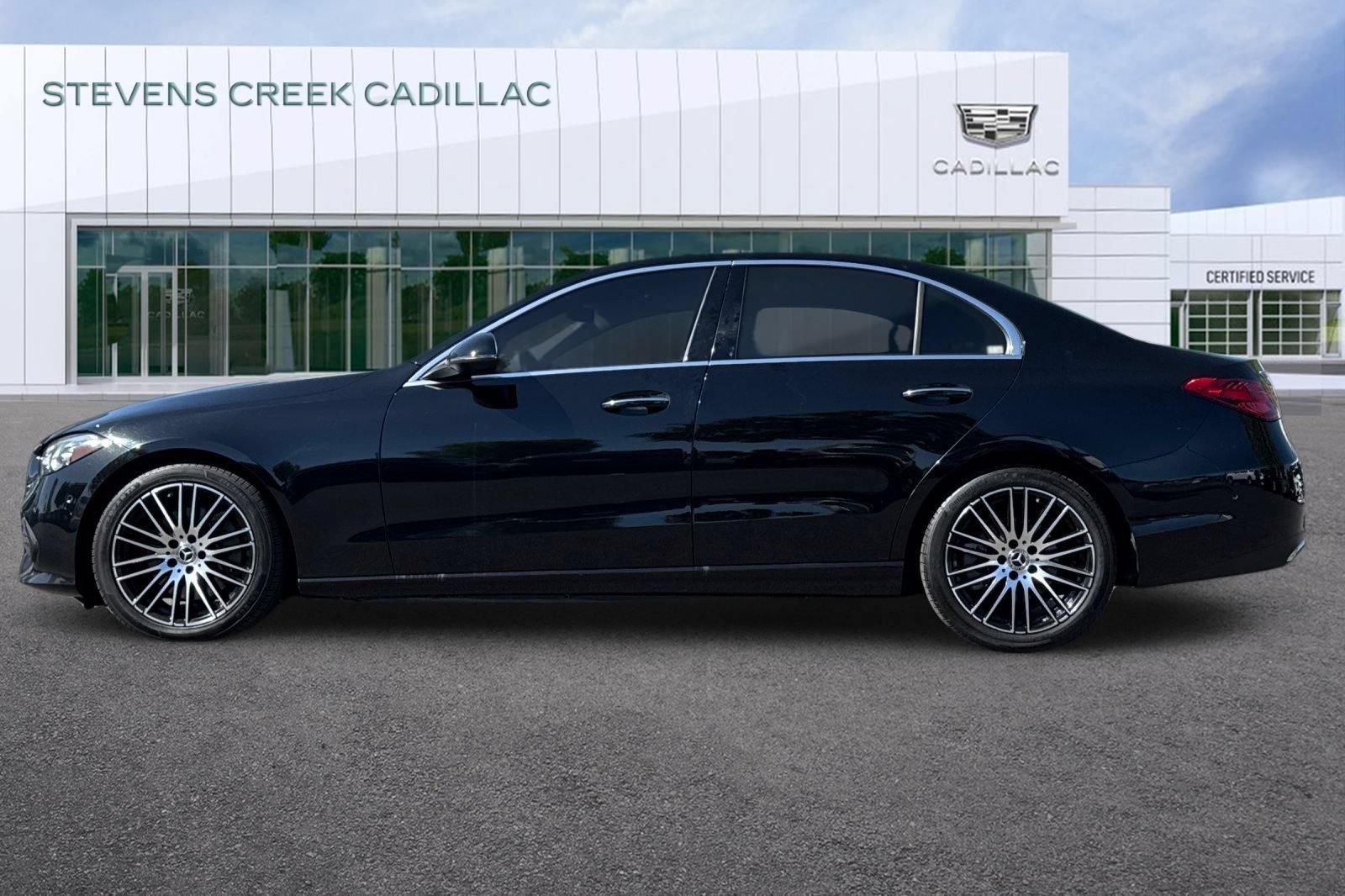 Used 2024 Mercedes-Benz C 300 4MATIC Sedan image 6