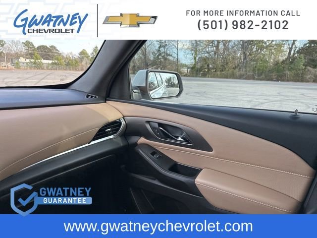 Used 2022 Chevrolet Traverse Premier image 26
