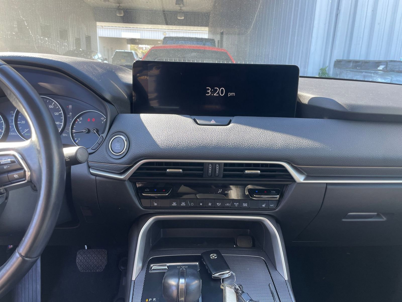 Used 2025 MAZDA CX-70 3.3 Turbo w/ Preferred Package AWD/4WD image 17