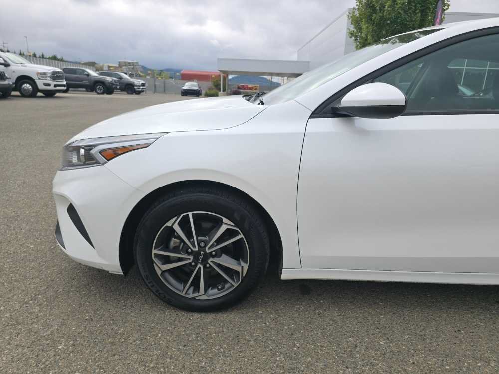 Used 2023 Kia Forte LXS FWD image 18