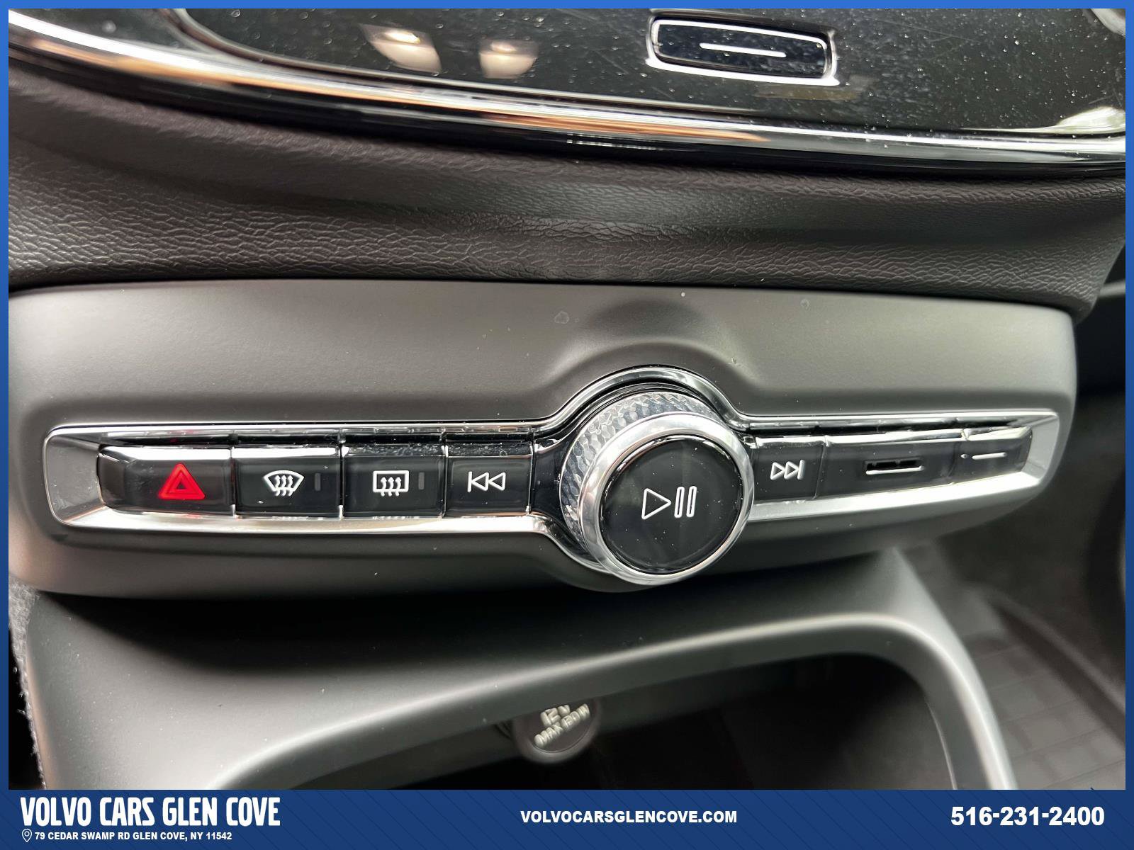 Used 2026 Volvo XC40 B5 Ultra w/ Climate Package AWD/4WD image 31
