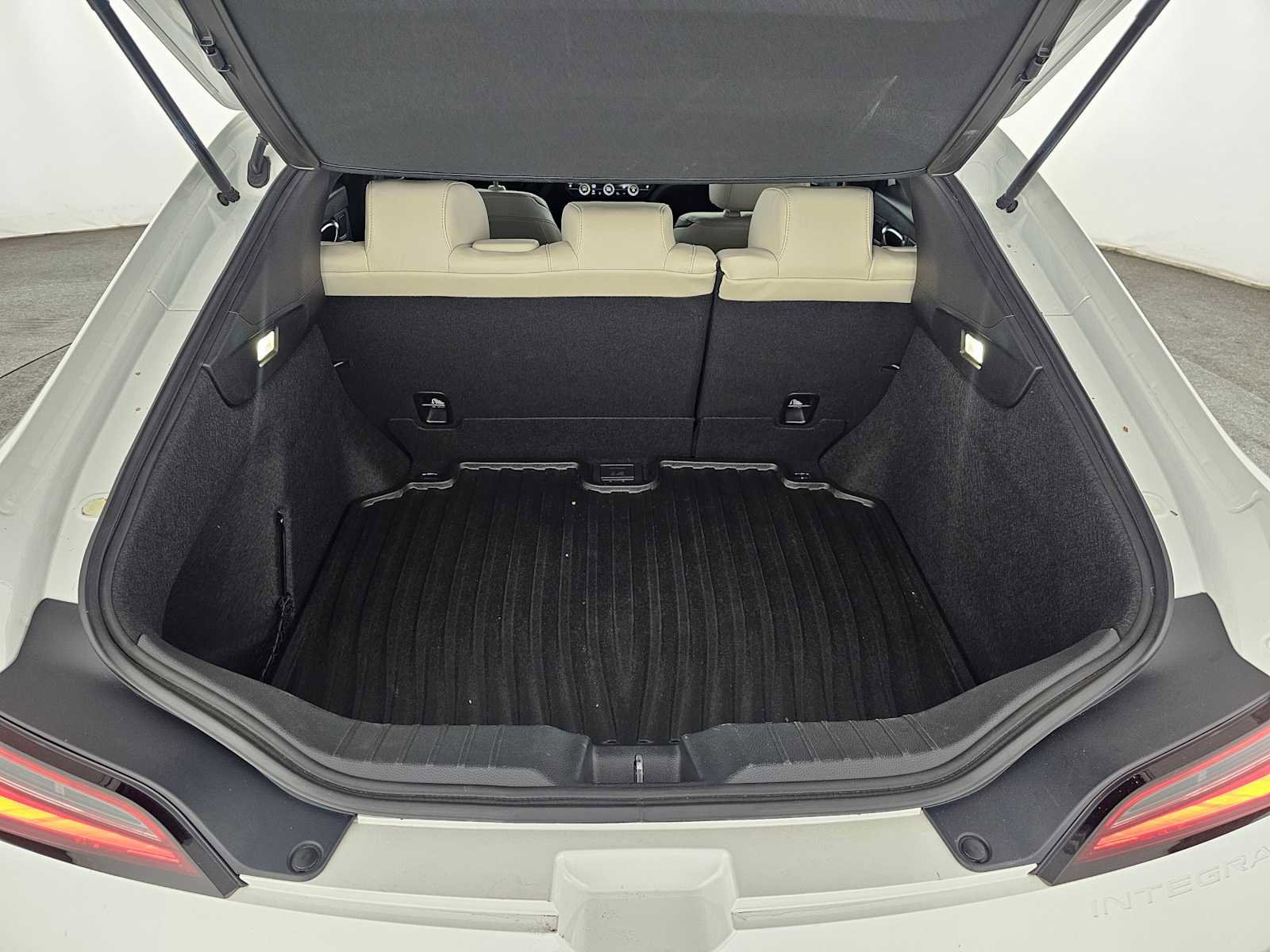 Used 2023 Acura Integra A-Spec image 14