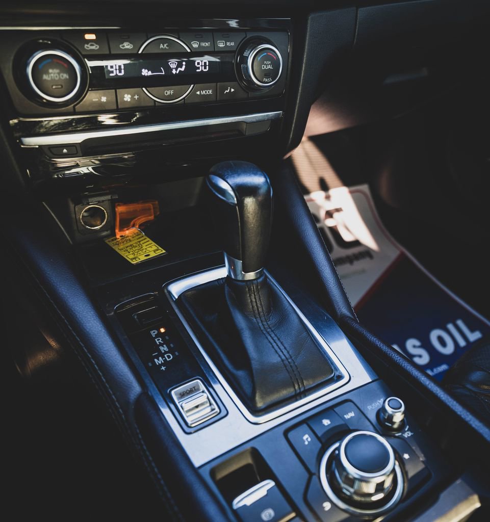 Used 2016 MAZDA MAZDA6 Grand Touring image 20