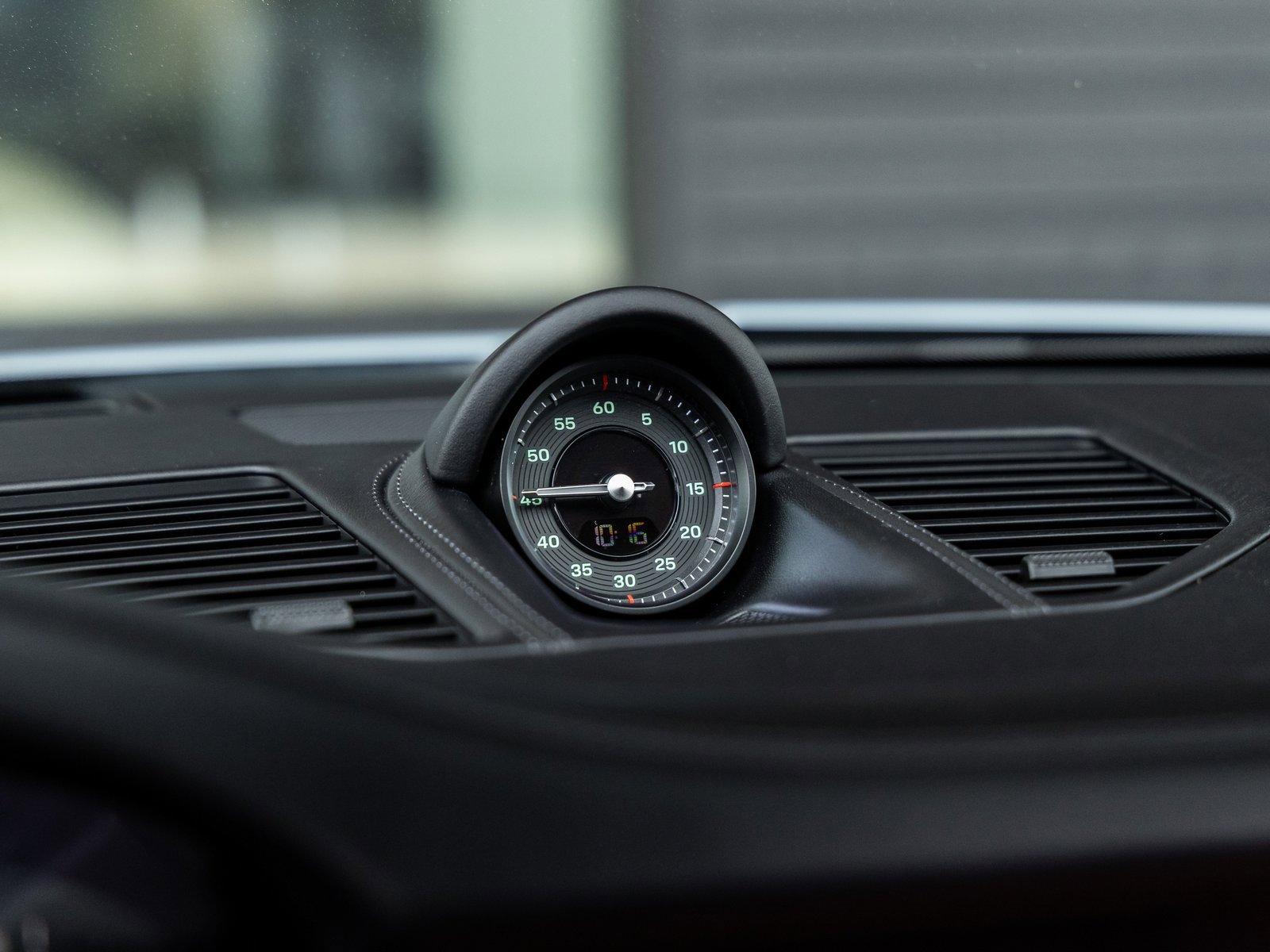 Certified 2024 Porsche 911 GT3 RS image 46