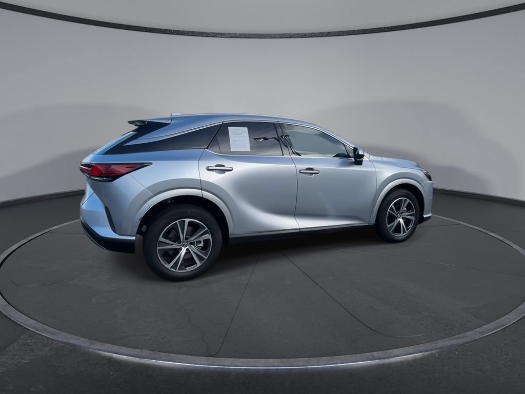 Used 2026 Lexus RX 350 FWD image 3