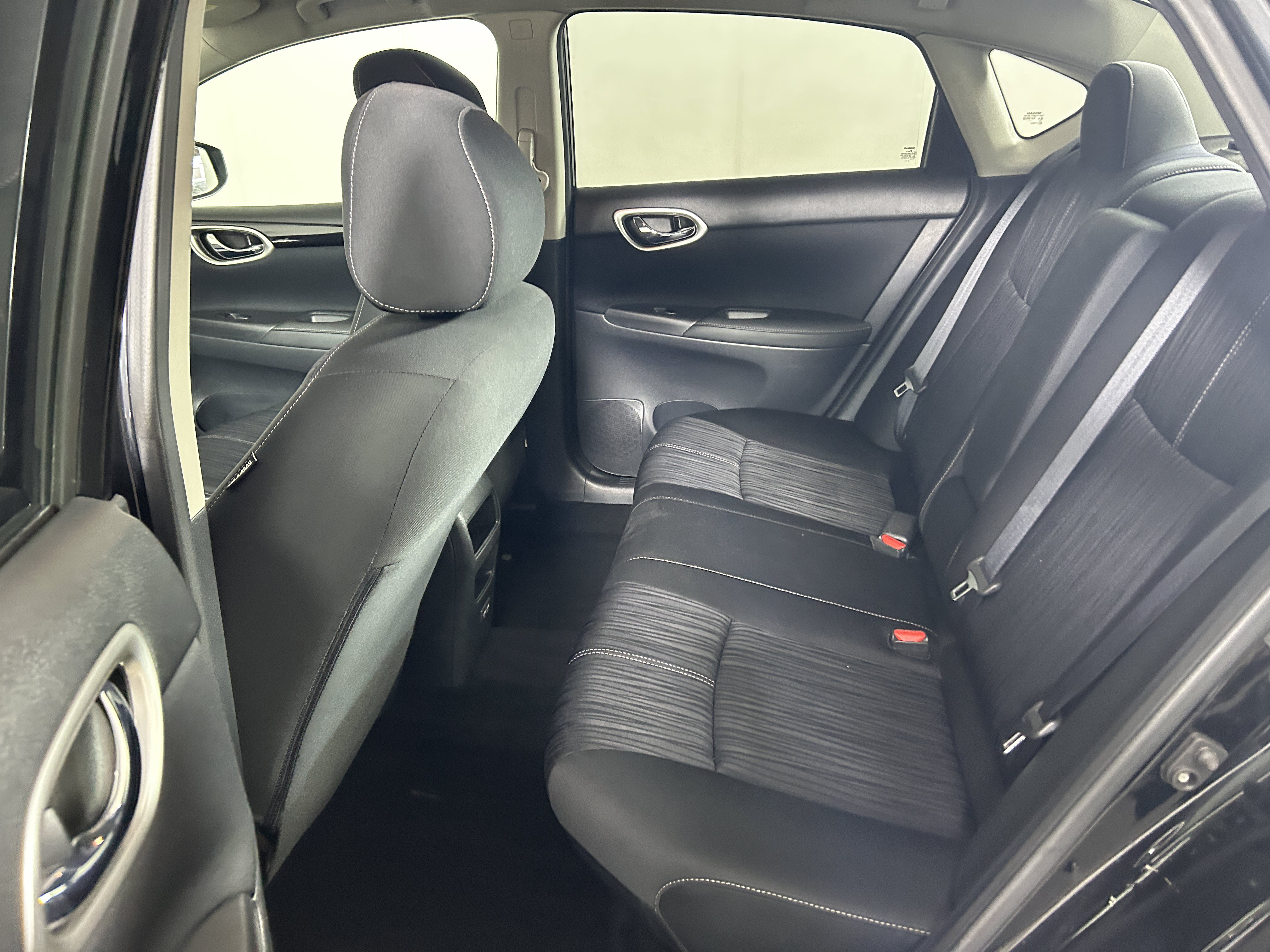 Used 2018 Nissan Sentra SV FWD image 24