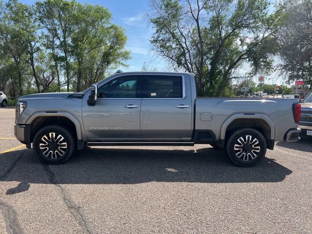 Used 2024 GMC Sierra 2500 Denali Ultimate AWD/4WD image 5